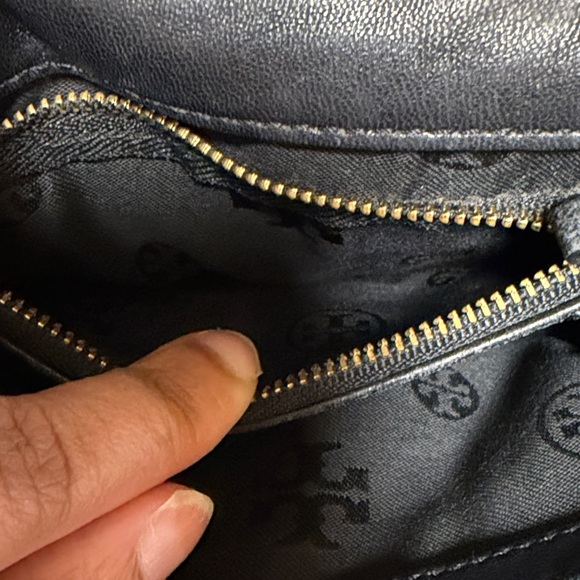 Tory Burch Black Mini Quilted Crossbody Bag - Picture 7 of 8